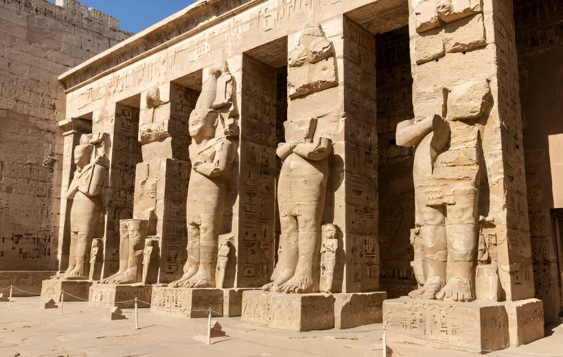 Habu temple and der el madina (tombs and village of the WORKERs)